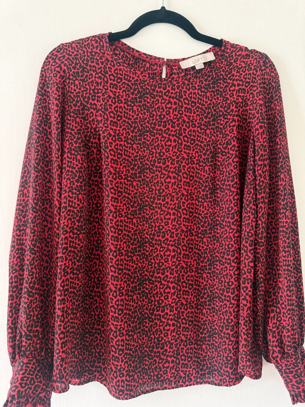 LOFT Red & Black Leopard Print Blouse – Size M